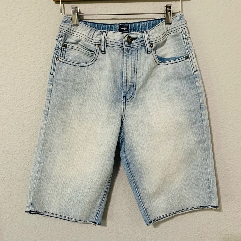 Gapkids Big Boy Light‎ Blue Long Denim Shorts Size 16 Five Pockets